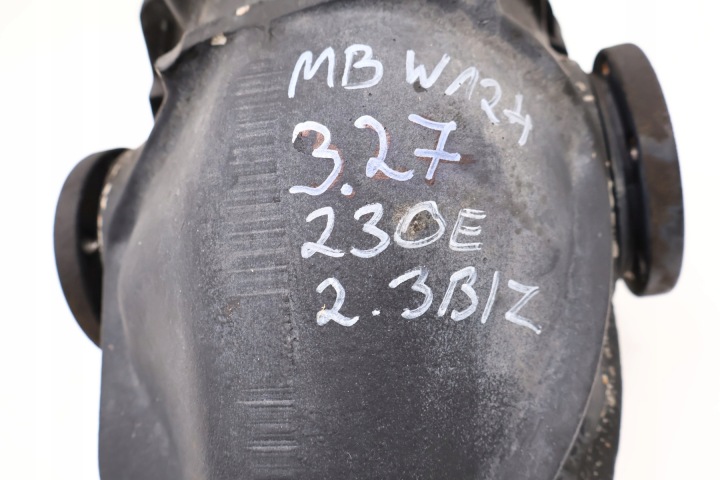 MERCEDES-BENZ W124 230E 2.3 B/Z DIFFÉRENTIEL ARRIÈRE 124351190, R1243512508