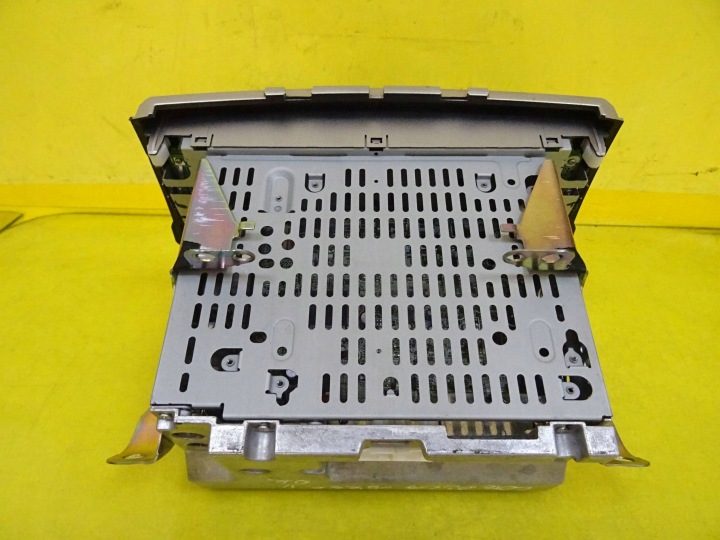 RADIO CD TOYOTA COROLLA VERSO II 86120-0F030 NR59