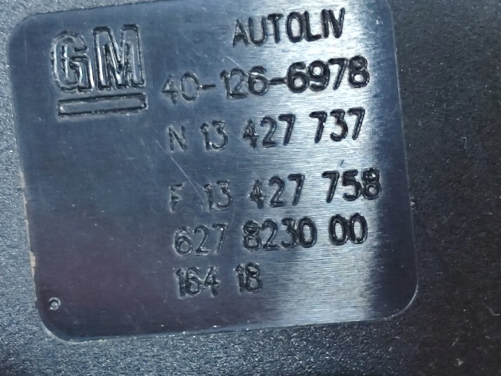 OPEL CORSA E AGRAFE AGRAFE COURROIE SÉCURITÉ ARRIÈRE JEU 13427737