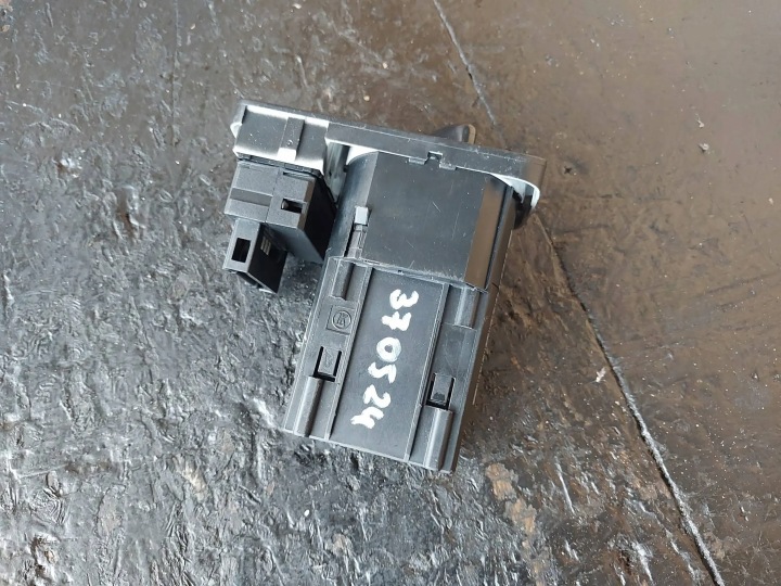 COMMUTATEUR FEUX AUDI A6 C5 4B 4B2941531C