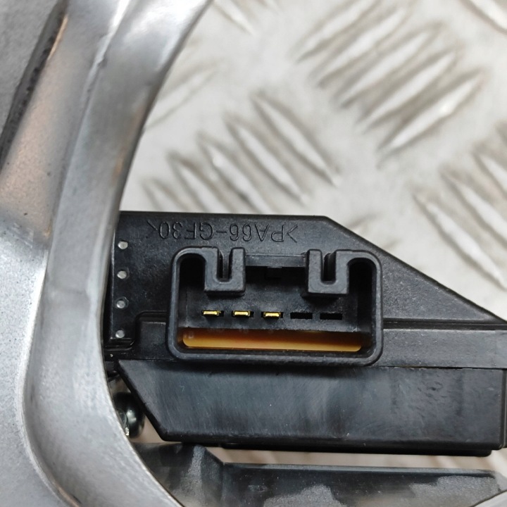 TOYOTA COROLLA E210 E21 2022 PETIT MOTEUR ESSUIE-GLACES VITRES ARRIÈRE