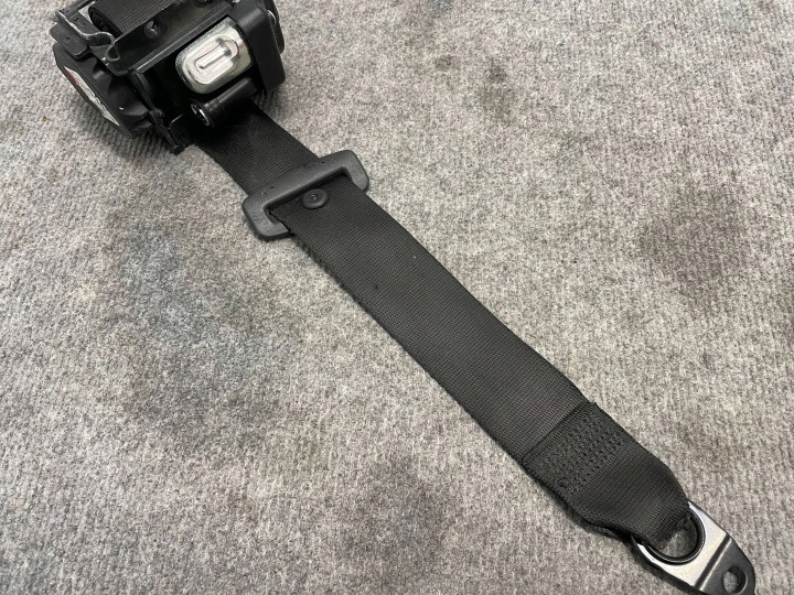 CEINTURE DE SÉCURITÉ GAUCHE ARRIÈRE BMW G30 G31 639708700C