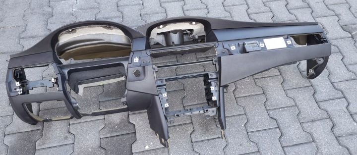 BMW 5 E60 E61 LCI LIFT START/STOP TABLEAU DE BORD COCKPIT NOIRE 05-10R EUROPE