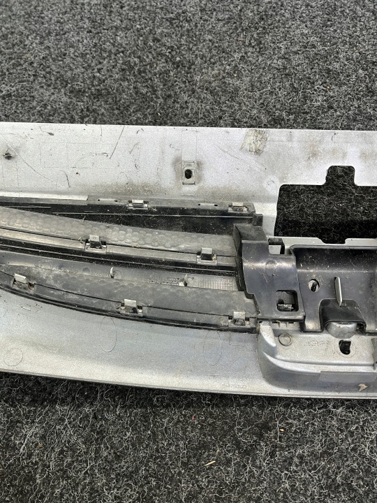 PEUGEOT PARTENAIRE I LIFT GRILLE CALANDRE RADIATEUR CODE LAKIERU-EZRC 9644758777