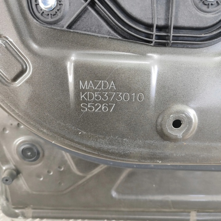 MAZDA CX-5 KE, GH GAUCHE ARRIÈRE PORTES 2011 KD5373010