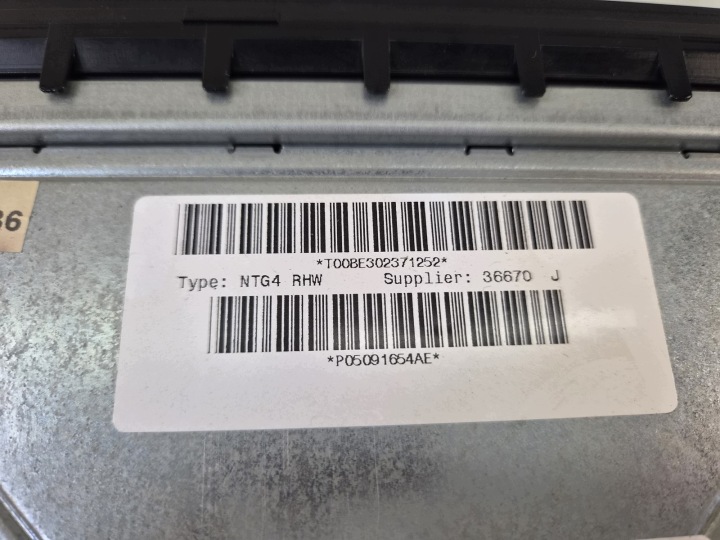 RADIO NAVIGATION NAVI MONITEUR ÉCRAN CHRYSLER VOYAGER V LIFT P05091654AE