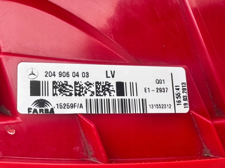 MERCEDES W204 C CLASSE COUPÉ BERLINE LIFT PHARE DROITE ARRIÈRE ARRIÈRE A2048202764