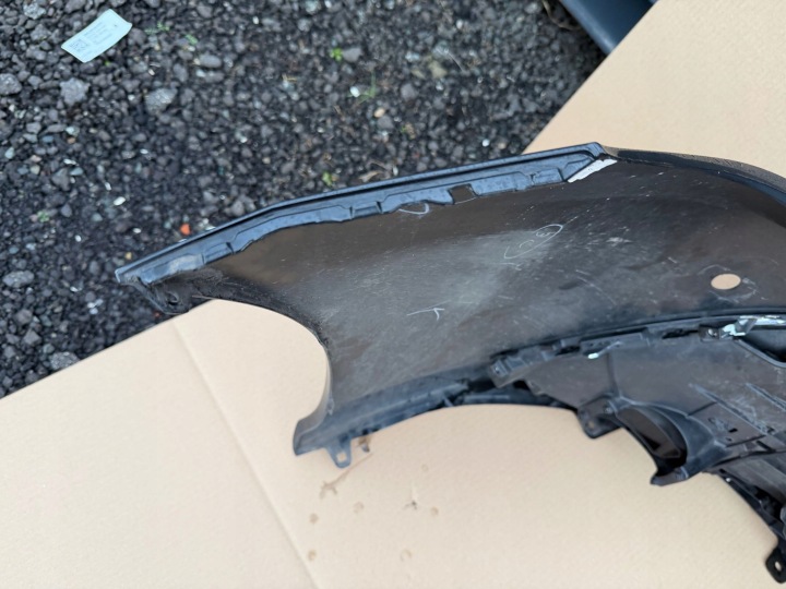 PARE-CHOCS GRILLE AVANT TOYOTA CAMRY VIII LIFT 2021R ORIGINAL