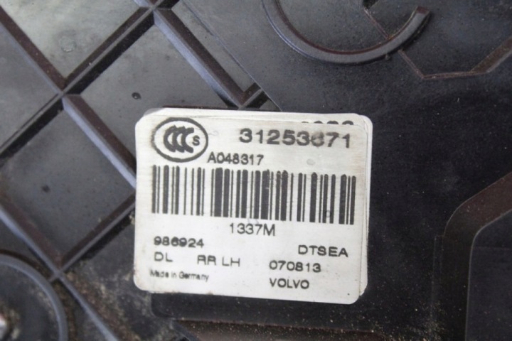 SERRURE DE PORTE GAUCHE ARRIÈRE ARRIÈRE 31253671 VOLVO V70 3 III 07-16
