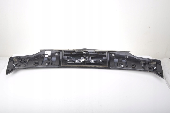 MASERATI LEVANTE SQ4 CACHE MOULURE COUVERCLES DE COFFRE 670042733