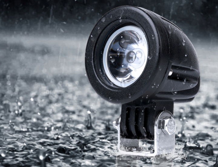 PHARE MOTOCYCLETTE QUAD PROJECTEUR PHARES ANTIBROUILLARD ANTIBUÉE TRAVAILLÉ LED CREE 10W