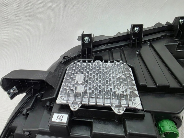 ALFA ROMEO STELVIO LIFT 23+ PHARE AVANT DROITE COMPLET LED EUROPE 00505801750