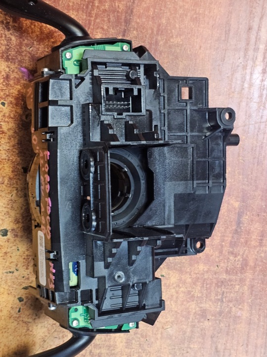 COMMUTATEUR COMPOSITE FORD OE BV6T-13N064-AG