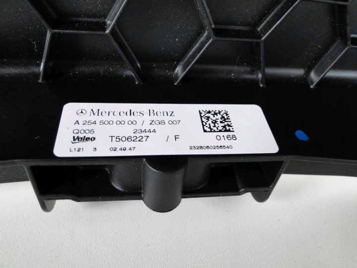 MERCEDES STORE JALOUSIE SUPÉRIEURE GUIDE D'AIR GLC 254 X254 C254