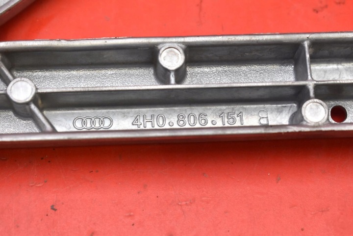 SUPPORT ENTRETOISE KIELICHOW 4H0806151B AUDI A8 D4 4.2 FSI 372 KM 10-14