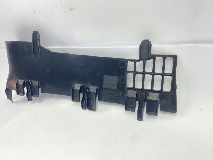 PROTECTION INFÉRIEURE TABLEAU DE BORD INSTRUMENTATION SUR PIEDS PASSAGER MERCEDES W124 1246894108