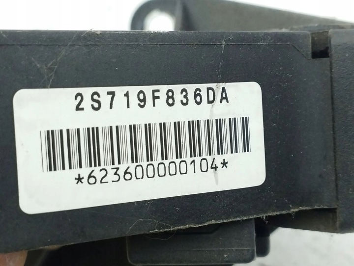 FORD MONDEO MK III PÉDALE GAZ 2001 2S719F836DA