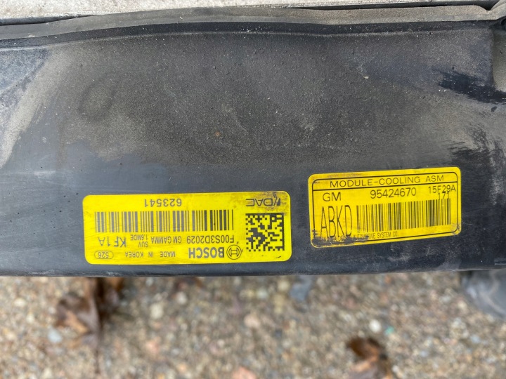 OPEL MOKKA 1.6 CDTI MAN RADIATEUR EAU COURROIE VENTILATEUR 95424670