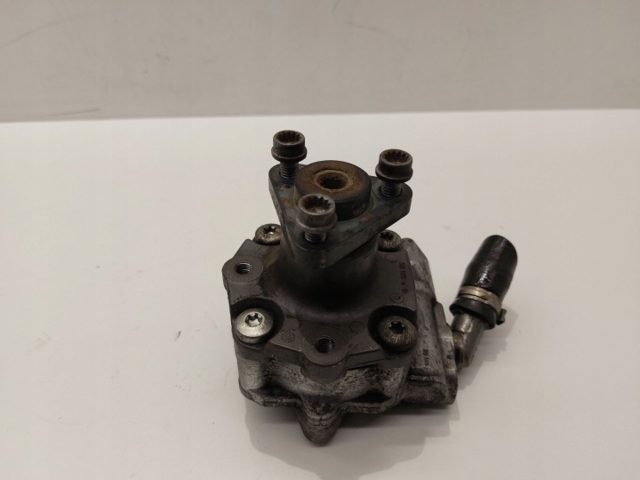 AUDI A4 S4 B8 8K 2008 POMPE AMPLIFICATEUR