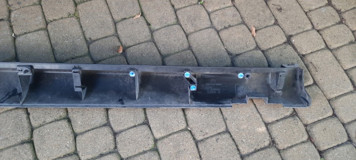 CITROEN C4 CACTUS 14R- REVÊTEMENT MOULURE SEUIL GAUCHE KRYVIY RIG 9801521880