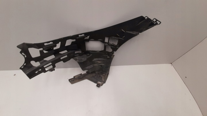 MERCEDES W206 AMG LINE GLISSIÈRE PARE-CHOCS DROIT AVANT A2068856901