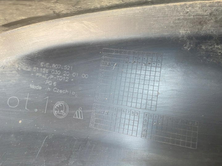 SKODA FABIA 4 IV 21- SPOILER DOUBLURE PARE-CHOCS ARRIÈRE ARRIÈRE 6VE807521