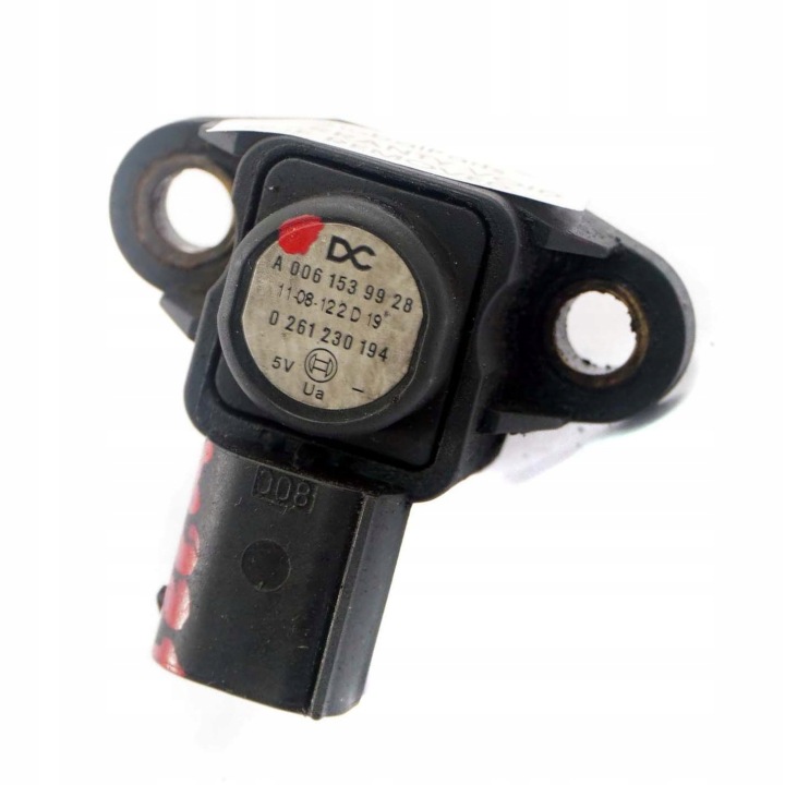 MERCEDES-BENZ W221 CAPTEUR PRESSION CHARIOT A0061539928