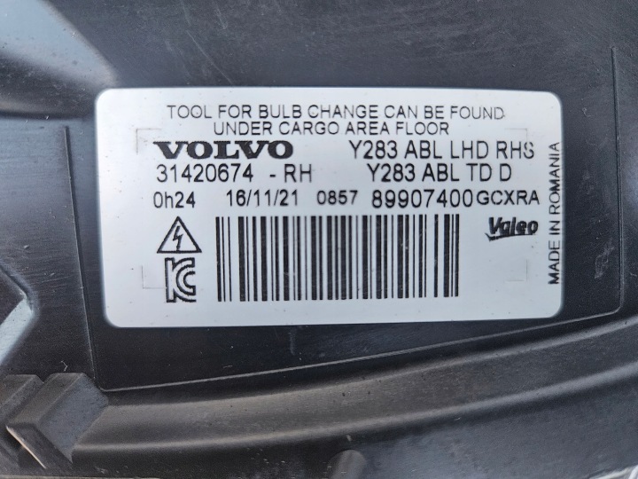 VOLVO S60 C60 10-13 PHARE GAUCHE BI-XENON 31420674