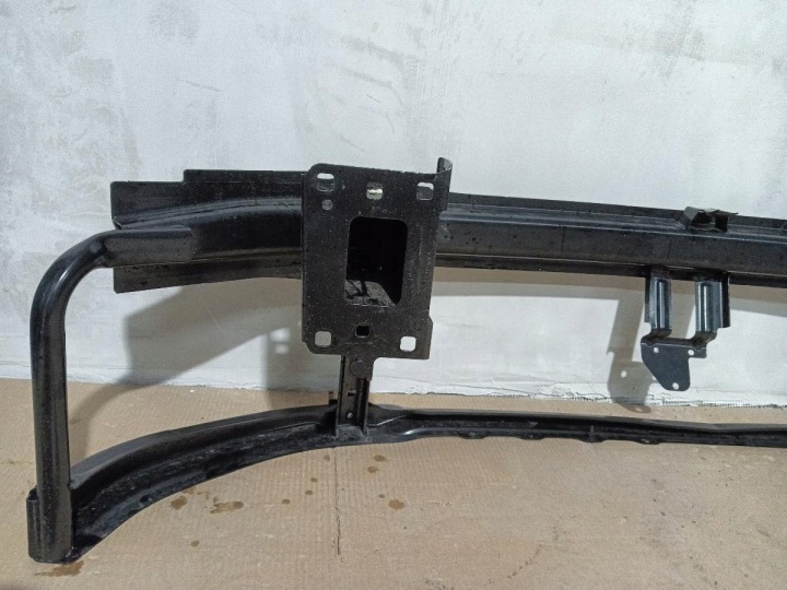 POUTRE PARE-CHOCS AVANT AVANT VW PASSAT B9 3J0807651
