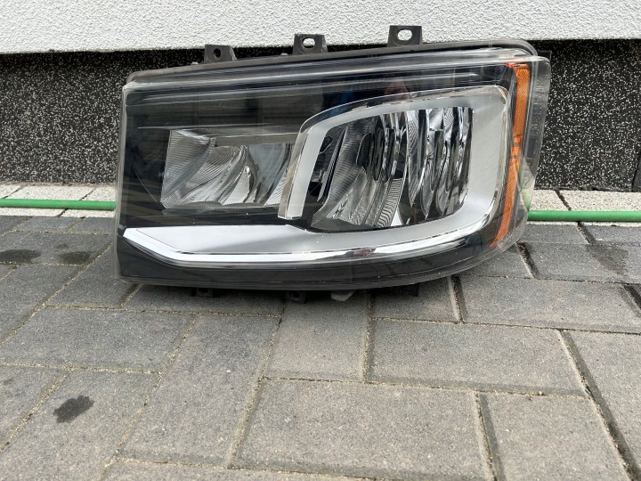 PHARE PROJECTEUR LED SCANIA R, AVEC 2655848