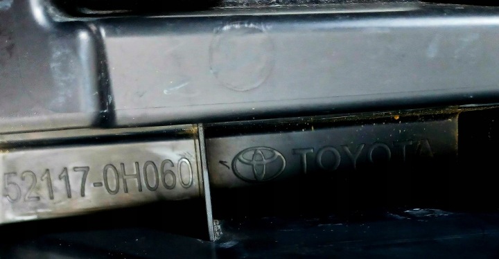 COURROIE AVANT AVANT RENFORCEMENT PARE-CHOCS TOYOTA AYGO II 14- 521170H060