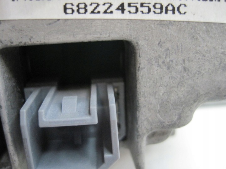 MONITEUR ÉCRAN MONITEUR PANNEAU JEEP GRAND CHEROKEE 68224559AC