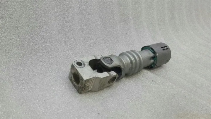 MERCEDES C CLASS W205 STEERING JOINT A2054620378 TIE ROD COMPLETE SHAFT