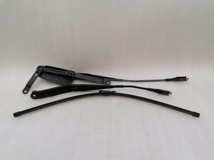 MERCEDES ML W164 AVANT WIPER LINKAGE A1648200640 MOTEUR LHD