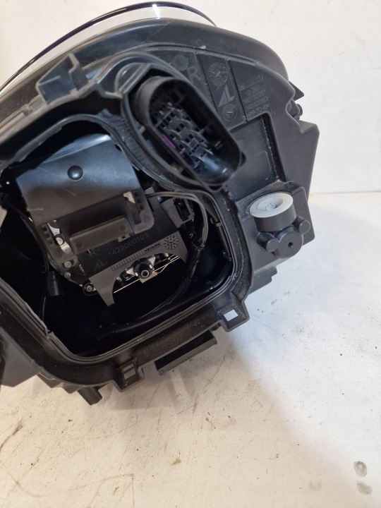 PORSCHE OE 95B941010AL PHARE AVANT DROIT