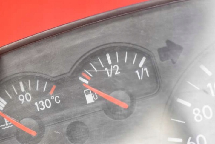 COMPTEUR TABLEAU DE BORD EUROPE 1J0919861D VW BORA 1.6 8V 100 KM 98-05