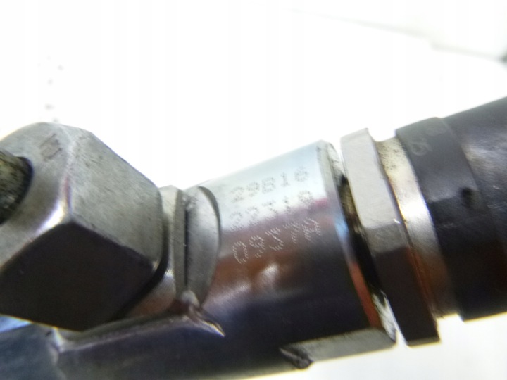 MOULURE INJECTION BMW F10 2.0D 2015A 0445214135