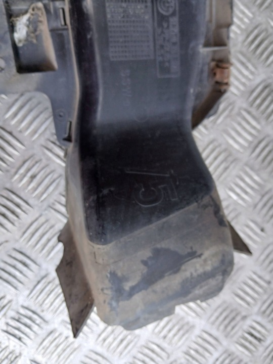 ADMISSION AIR REFROIDISSEMENT FREINS VOLANT BMW 3 E46 8268376
