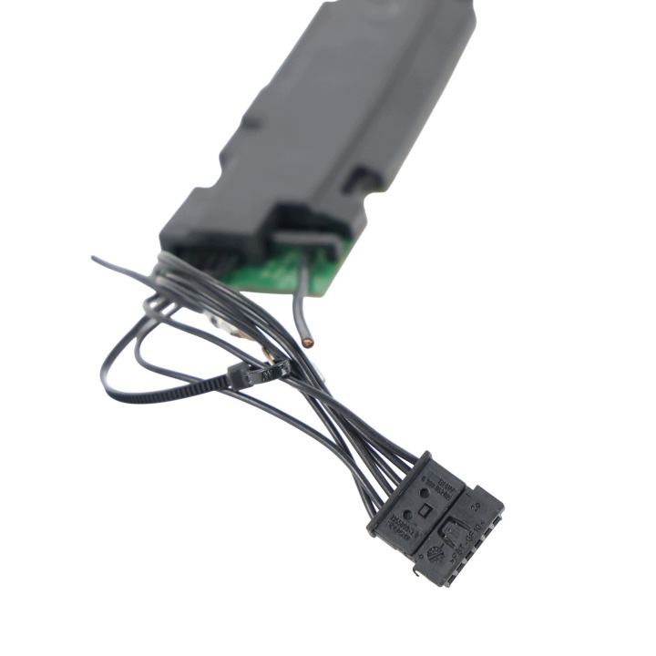 BMW E60 MODULE AMPLIFICATEUR ANTENNES DIVERSITY BERLINE 6988062