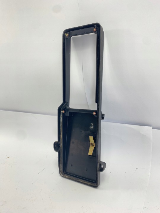 CLAPET CAPUCHON BOÎTES FUSIBLES MERCEDES R129 SL W124 1245400082