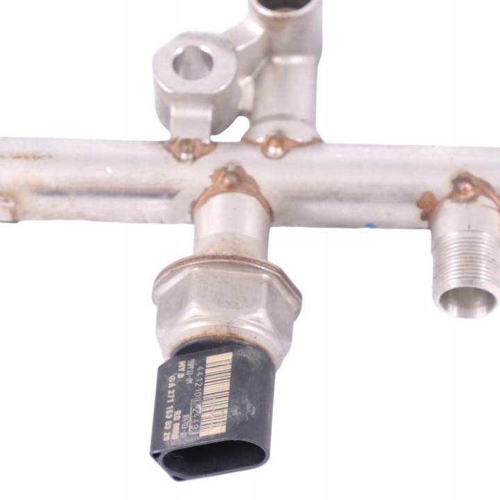 MERCEDES W204 W212 M271 FIL BARRE MOULURE INJECTION A2710705195