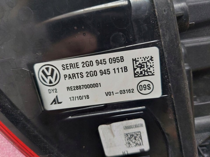 VW POLO 2G PHARE GAUCHE ARRIÈRE ARRIÈRE LED