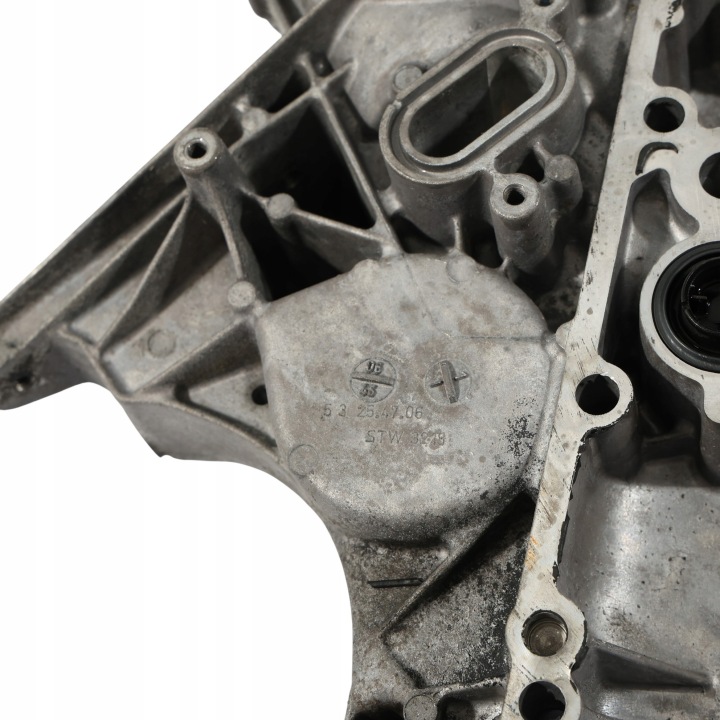 MERCEDES W639 W906 MOTEUR DIESEL PROTECTION FILTRE HUILES A6110101233