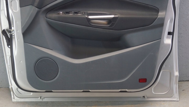 PORTES DROIT AVANT FORD C-MAX MK2 II (D1460)