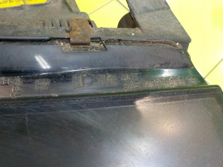 AUDI TT 8N 1.8 T 01R 2D PHARE DROITE AVANT 8N0941004AH