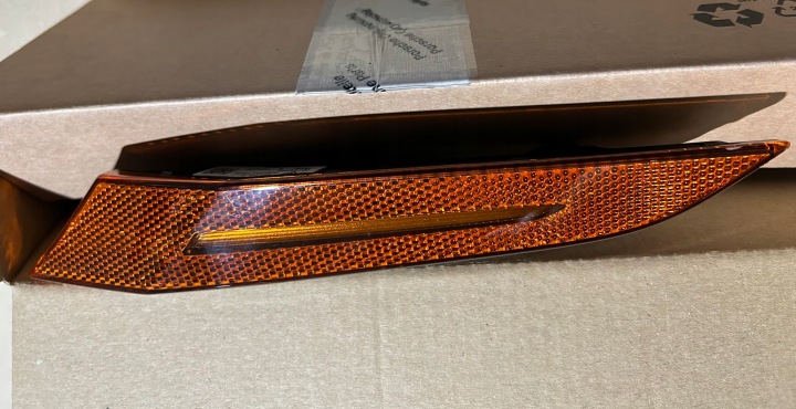 CLIGNOTANT PORSCHE 911 992 USA 992945062C