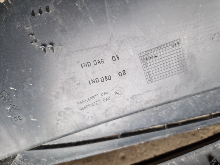 DOUBLURE DE PASSAGE DE ROUE SUPÉRIEUR PEUGEOT PARTENAIRE II CITROEN BERLINGO II 9680568877