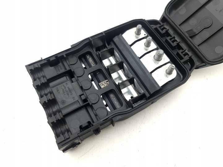 MINI F65 2024 FUSIBLE PRZEKAZNIKA BATTERIE