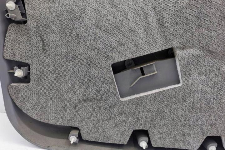 COLLECTEUR AVANT DROITS PORTES CHRYSLER VOYAGER II (ES) UV321D5AA 2.8L