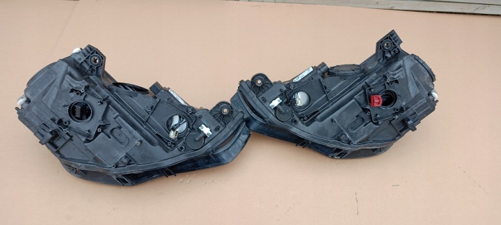 PHARE AVANT AVANT GAUCHE DROITE AUDI A3 8V0 12- XÉNON 8V0941006C 8V0941005C